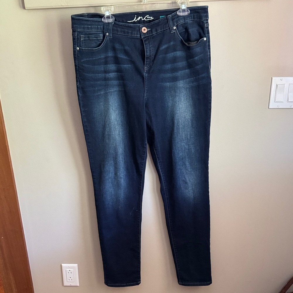 INC International Concepts Women's Deep Indigo Skinny Jeans